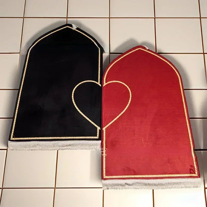 COUPLE PRAYER MAT